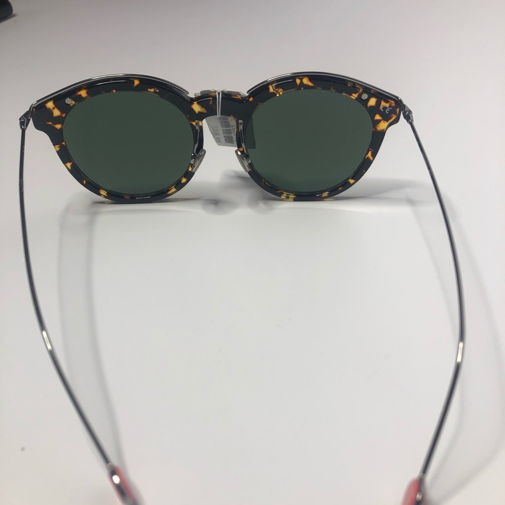 Dior Blossom Sunglasses - Picture 5 of 9